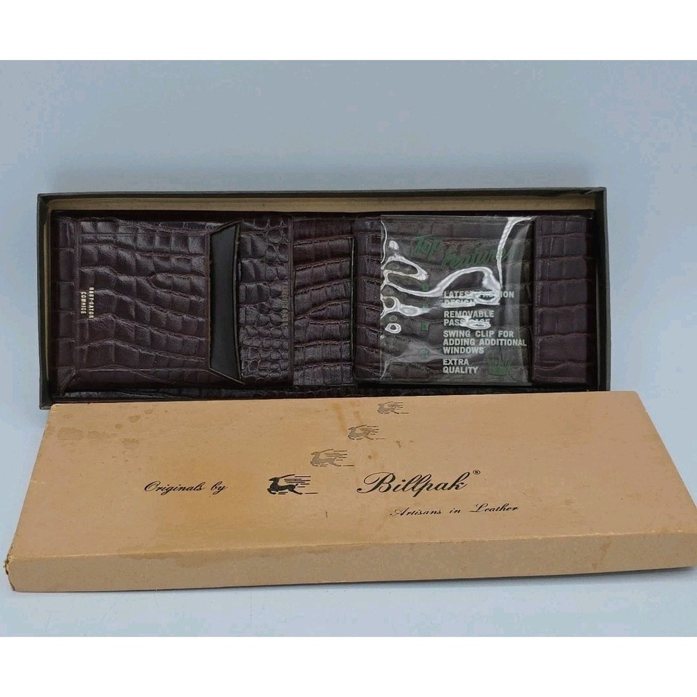 1960s MCM Slim Bi-fold‎ Wallet Brown Baby Alligator cowhide Leather NIB